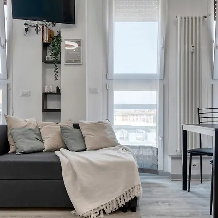 Front Station - Stazione Di Apartamento *