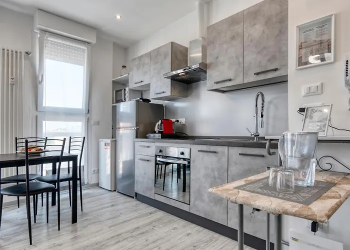 Front Station - Stazione Di * Bologna