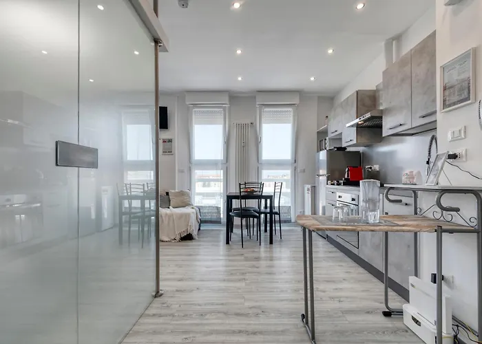 Front Station - Stazione Di