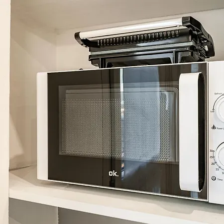 Front Station - Stazione Di Daire Bolonya