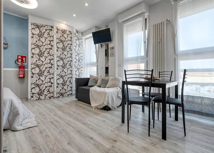 Front Station - Stazione Di Bolonha