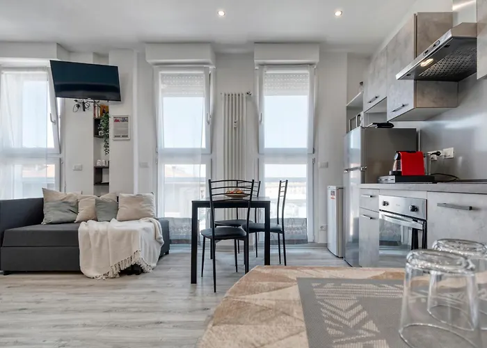 Front Station - Stazione Di