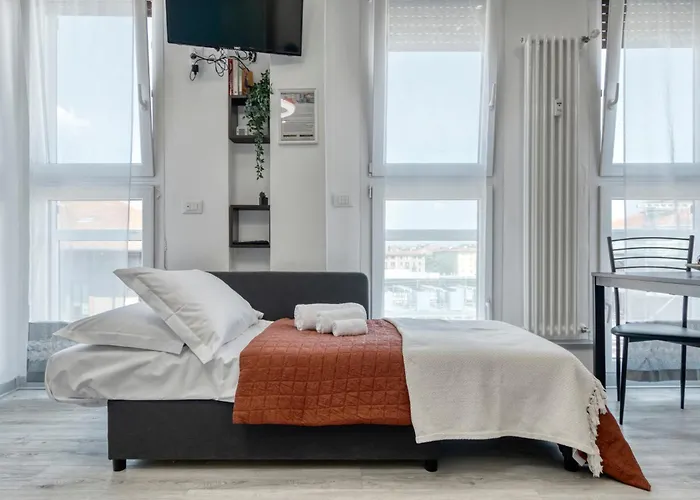 Front Station - Stazione Di Apartamento Bolonha